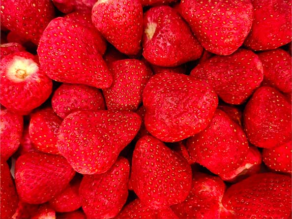 为客户做的冻干草莓实验效果实拍